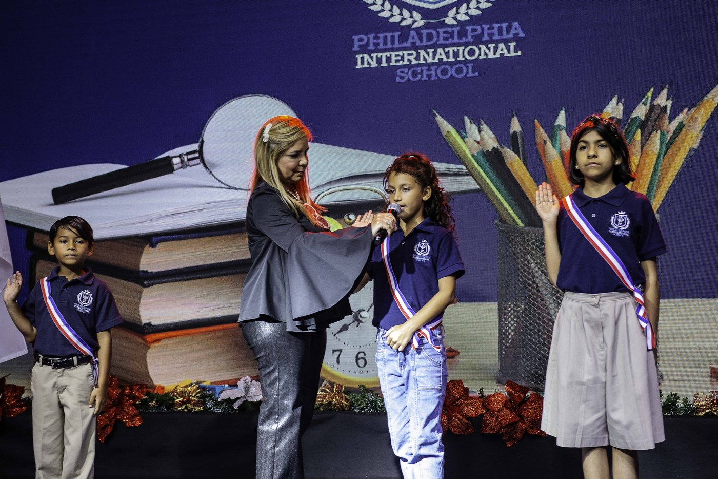 Students at Philadelphia International School in Panama